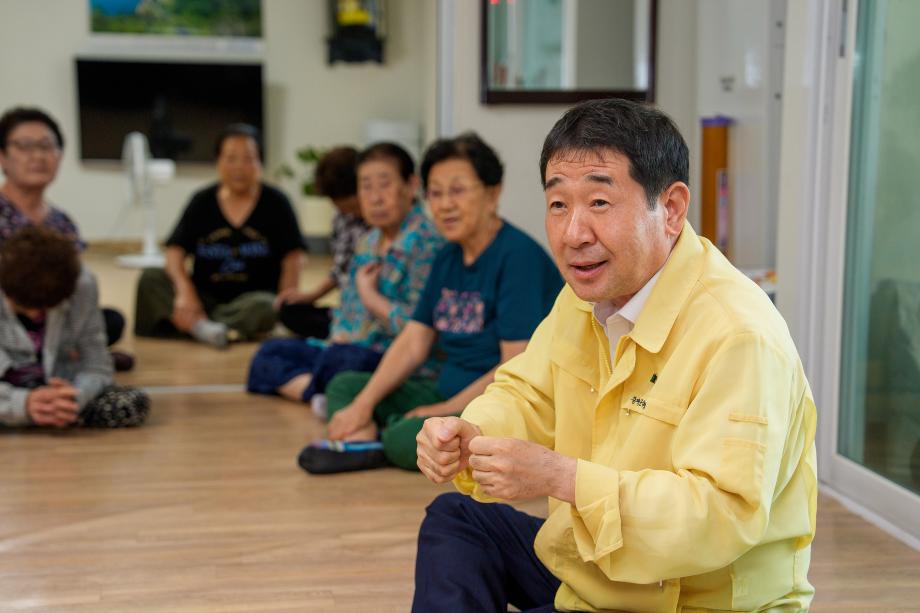 초복 맞이 관내 경로당 방문