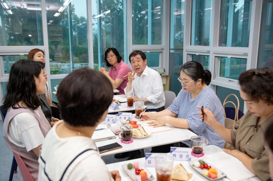 이재영 증평군수, ‘브라운백 미팅’으로 돌봄사업 방향성 논의