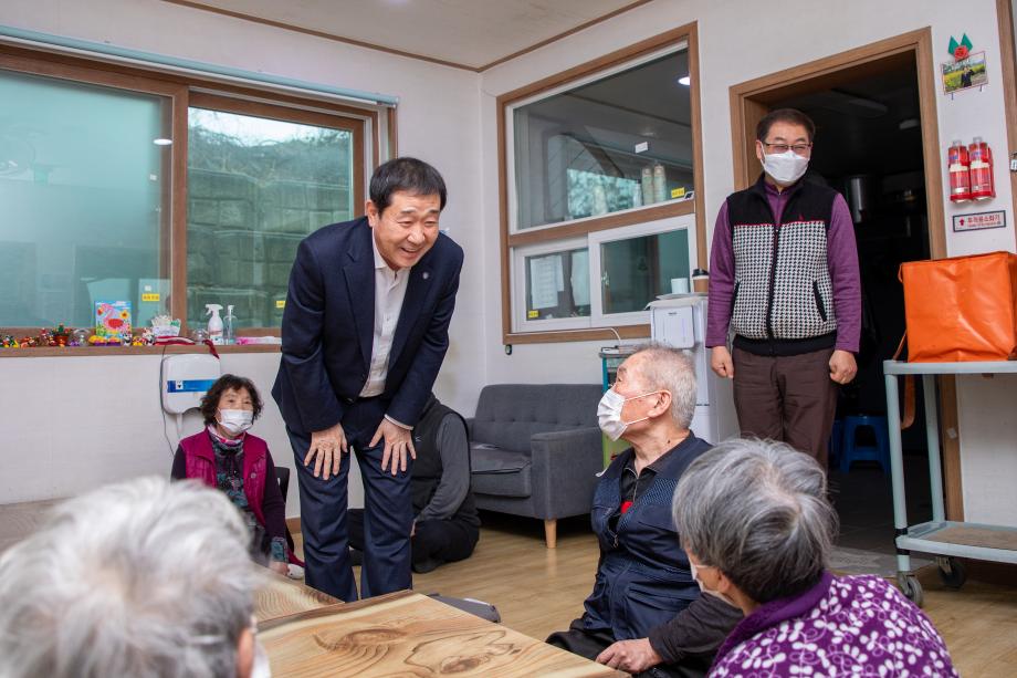 증평군, 설 명절 맞아 어려운 이웃 및 사회복지시설 위문